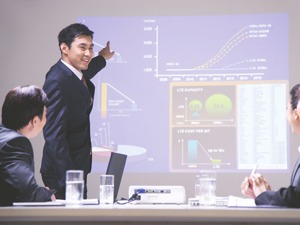 33家券商旗下144只大集合彻底变身公募基金 投资业绩大曝光 哪类产品能收获“稳稳幸福”？
