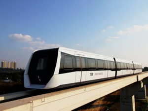 新筑股份内嵌式磁浮交通系统综合试验基地： 系统国产化取得阶段性成果 复杂测试场景运行平稳低噪