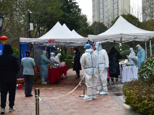 连续5天确诊人数过百，本土确诊已达1117例！西安：到了我们与病毒殊死较量的关键时期！