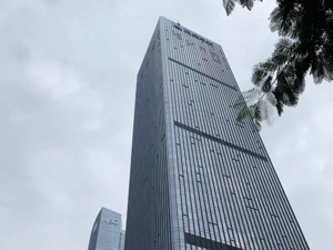 每经记者实地探访巨漳资本深圳总部：仍有人办公，曾疑似发生械斗，公司拒绝外界探访