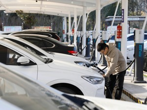 去年全国新能源乘用车零售近300万辆 乘联会：2022年销量有望突破600万辆