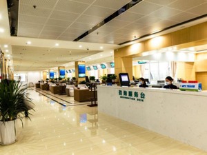 成都东部新区：深化“受审分离”改革 高效廉洁办实事