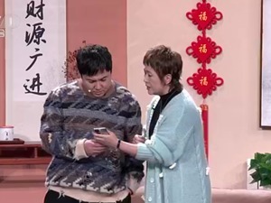 热搜爆了！“还得是沈腾马丽”，《还不还》表情包全网刷屏，撒贝宁“虎虎祟祟”笑坏网友，还有她因太漂亮登上热搜