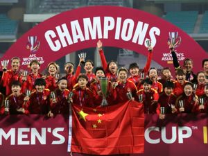 女足夺冠，蒙牛奖励千万现金，支付宝：1300万奖金已到位！男足国脚祝贺：你们是光！