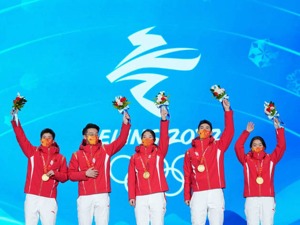 去年IPO成功，绶带可承重90公斤不断裂