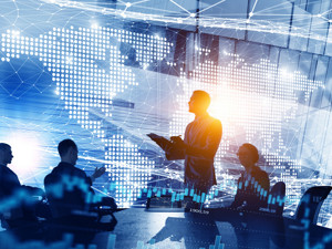 “券商一哥”市值近400亿配售股今上市，总算没有贴权！80亿元配股募资现金管理引热议