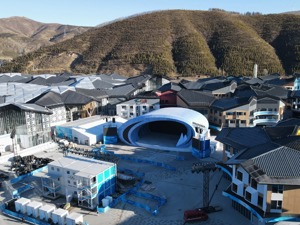 冬奥会带火冰雪消费 房企“抢跑”万亿冰雪产业赛道胜算几何？