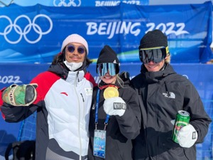 观冬奥·向未来丨“双奥”赞助商的冰雪缘：国产啤酒“邂逅”品牌提升良机，“舌尖外交官”持续巩固高端地位