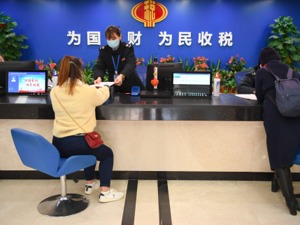 全国人大代表杨飞飞：减税降费为企业创新增强动能