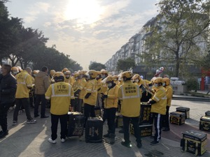 减轻餐饮商家压力 美团发布六项举措：困难中小商户佣金5%封顶