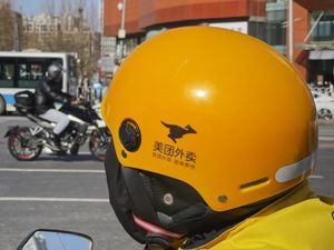美团外卖降费！这类商户佣金减半，每单1元封顶