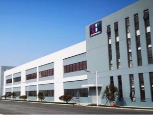 北交所首家转板创业板公司下周上会 翰博高新去年扣非净利下降超三成