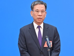 部长通道 丨 刘昆：财政支出强度有保障