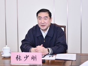 每经专访中国贸促会副会长张少刚：RCEP实现“车同轨、书同文”效果，促供应链价值链融合
