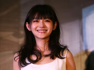 “面都没见就把婚给结了”，46岁的大S还那么“杉菜”