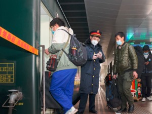 清明假期全国交通运输整体平稳有序 铁路、公路、水路、民航预计发送旅客总量5378.1万人次