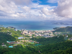 段先念退场华侨城