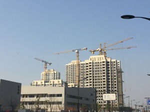 高去化楼市观察·合肥｜市区新盘“千人摇”，远郊项目0登记！合肥楼市冷热不均，土地成交达近5年峰值