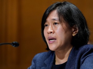 最新！美国启动对华加征关税复审程序，美贸易代表：美政府将采取一切政策手段抑制物价飙升……