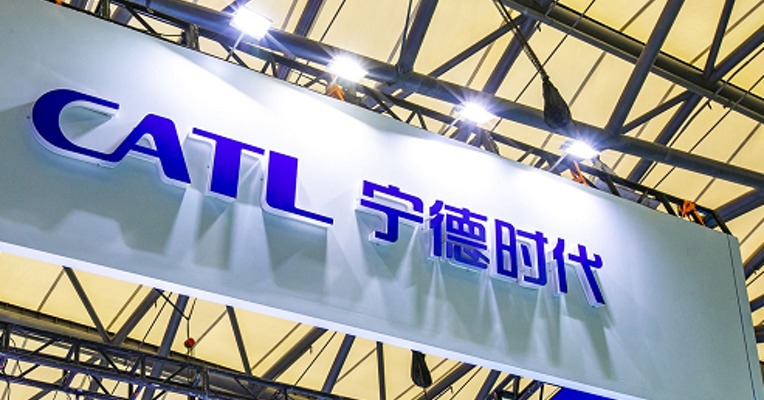 深夜发布投资者调研公告，盘中一度跌逾10% 宁德时代：已基本完成协商调价