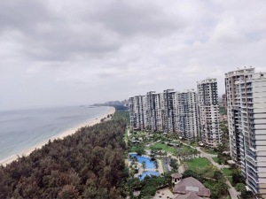 聚光灯下的海南文旅第一大盘清水湾：已纳近10万业主，地产大佬为何钟情此地？