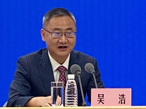 无疫小区采用什么标准？卫健委专家答每经问：需完成至少一轮全员核酸检测且为阴性，对孕妇、慢性病患者等人群要精准帮扶