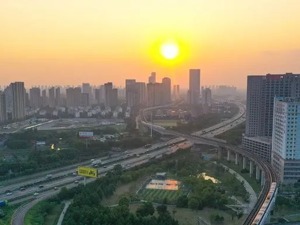 专访 | 王凯谈县城：如果说发展昆山就不发展上海，这是不成立的