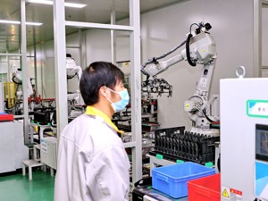 4月新能源车企股价、销量齐跌 电池原材料价格回落