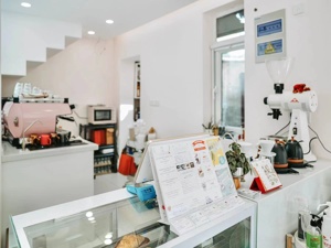 门店密度比肩纽约、东京 疫情下的北京独立咖啡馆：这个夏天正在“熬冬”