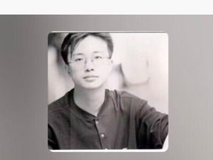 “你知不知道思念一个人的滋味，就像喝了一杯冰冷的水…”“民谣诗人”沈庆意外离世，执导音乐剧《苏东坡》因疫情延期