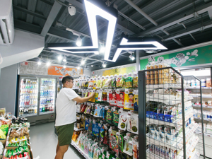 通胀已见顶？美联储最爱的通胀指标连续放缓，4月降至4.9% 