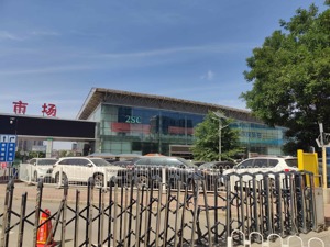 北京二手车市遭遇“寒冬”！量价齐跌两成，有车商路边卖车，“抄底”的最好时机来了？