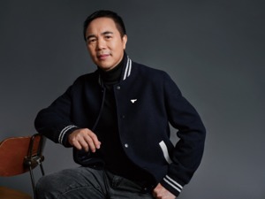 上海全面恢复首日一线专访丨七匹狼董事长周少雄：疫情冲击线下销售，但“危”中有“机”，对未来不消极