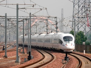 交通运输部：端午假期预计发送旅客7336.8万人次，比2021年同期下降40.3%