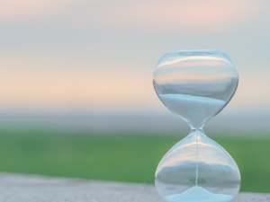 华龙证券投行内控制度体系不健全，原董事长陈牧原被监管谈话，IPO辅导已4年多仍在继续