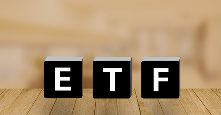 6月15日流出最多的ETF是证券ETF，被卖出14.39亿份