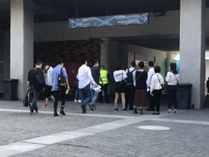 单价从4.5万/平到13.2万/平，8年涨193%的深圳网红盘，这次认购让人意外...