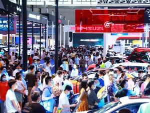 2022重庆车展开幕：汽车、摩托车齐登场，新能源汽车又站C位