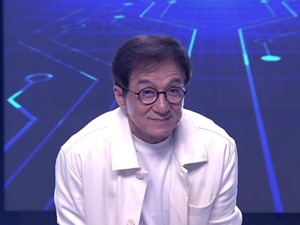 成龙遇“老铁” “抖快微”巨星流量新争夺