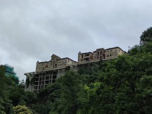 曾入选“中国十大豪宅”，房价停留在15年前，深圳这处豪宅怎么了？