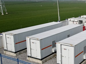 防止电力生产事故，国家能源局公开征求意见：拟规定中大型电化学储能电站不得选用三元锂电池及钠硫电池