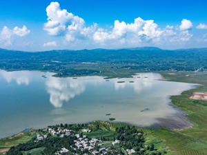 生态环境部：上半年全国地级及以上城市PM2.5浓度同比下降5.9%