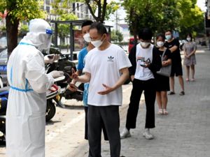 上海本土感染者+57，山东一市新增本土“9+55”！昨日新增本土无症状感染者4例，河南一地通告：居民非必要不外出