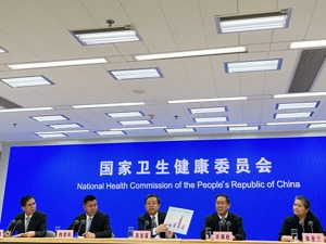 国家卫健委：截至2021年底全国基层医疗卫生机构近98万个，卫生人员超440万人