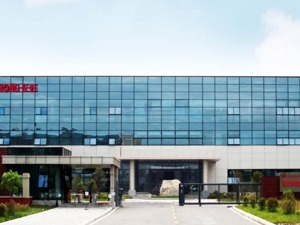 长虹能源终止收购子公司剩余股权 近半年股价跌超五成