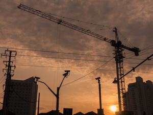市政府把大院围墙给拆了，市民纷纷叫好