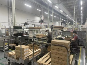 成都经开区（龙泉驿区）：应对挑战有实招 闭环管理稳产保链不断档
