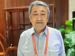 每经专访商务部原部长助理黄海：激发消费潜能关键在于提升居民购买力，智慧消费将引领消费新趋势