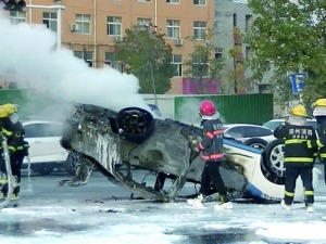 林志颖车祸引发电动车安全大讨论 专家提示“三大元凶”