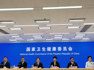 地方公立医院薪酬制度怎么改？芜湖市市长答每经问：确定工资总额并动态调整，控制医院不合理行为